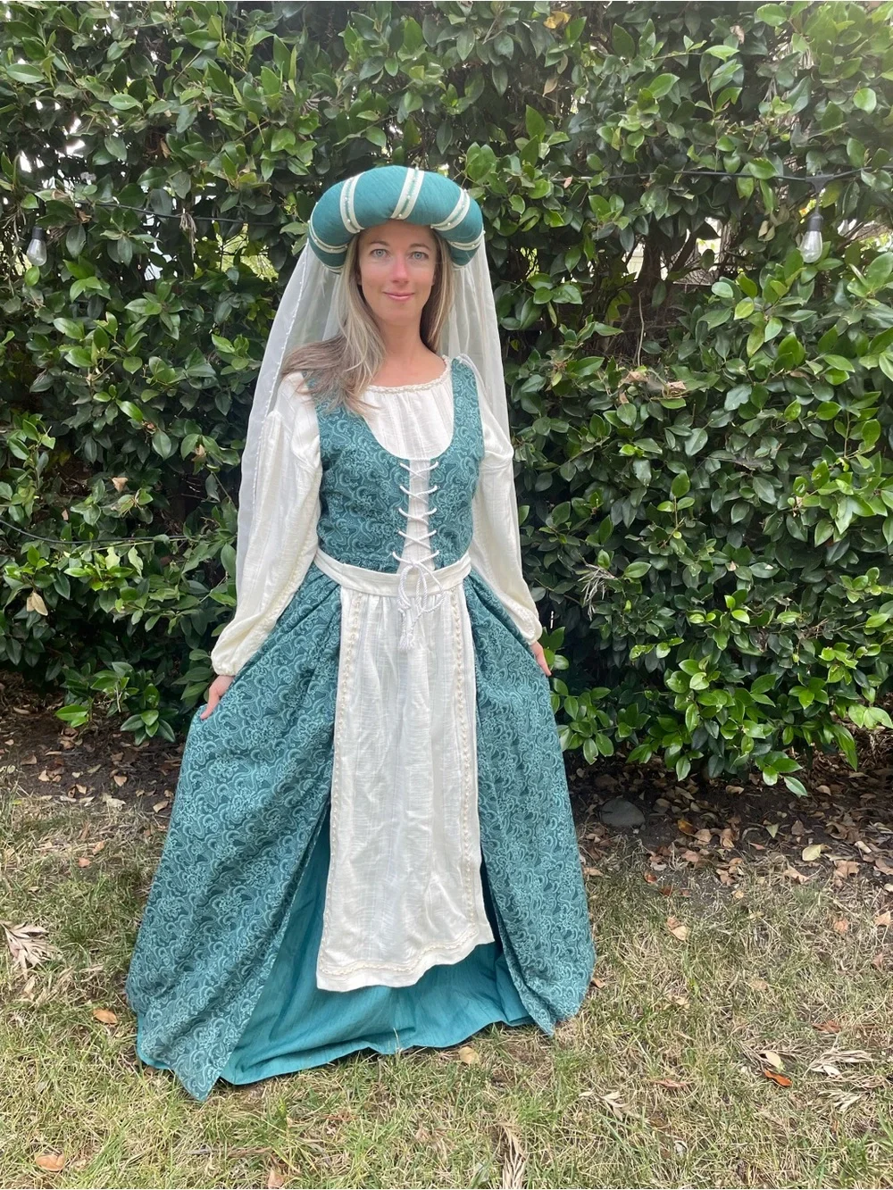 Women’s Renaissance Dress - Teal with matching hat